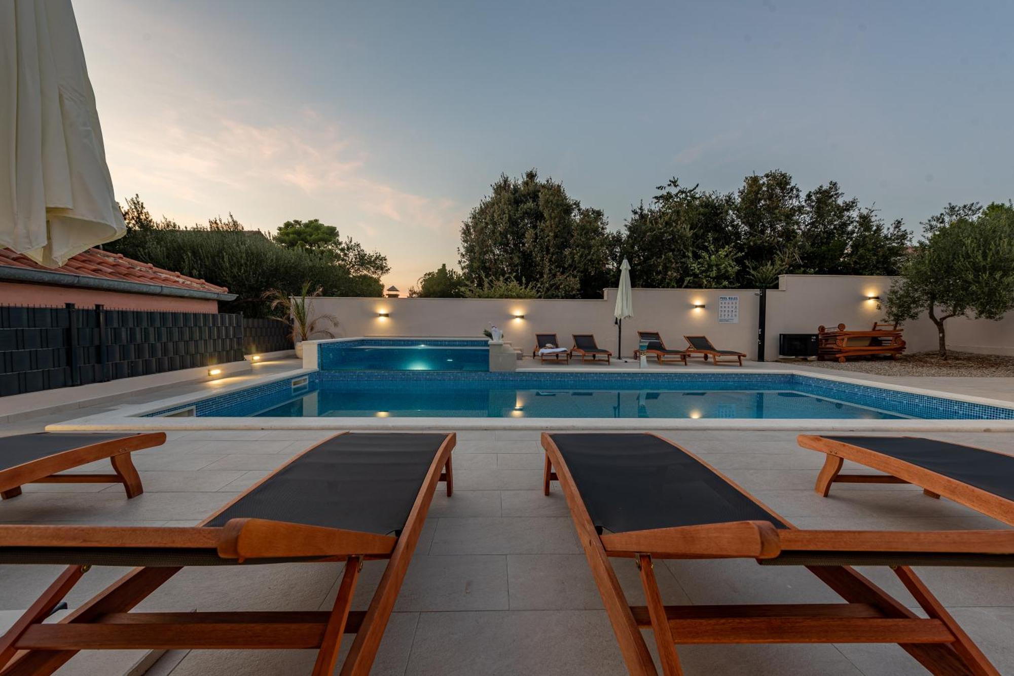 Camp Mrkva Mobile Homes With Pool Sukošan エクステリア 写真