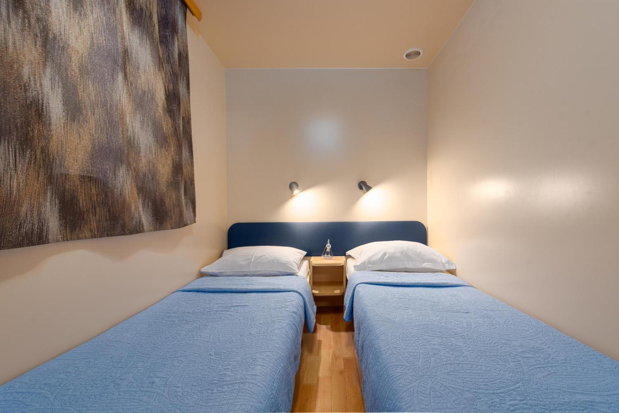 Camp Mrkva Mobile Homes With Pool Sukošan エクステリア 写真