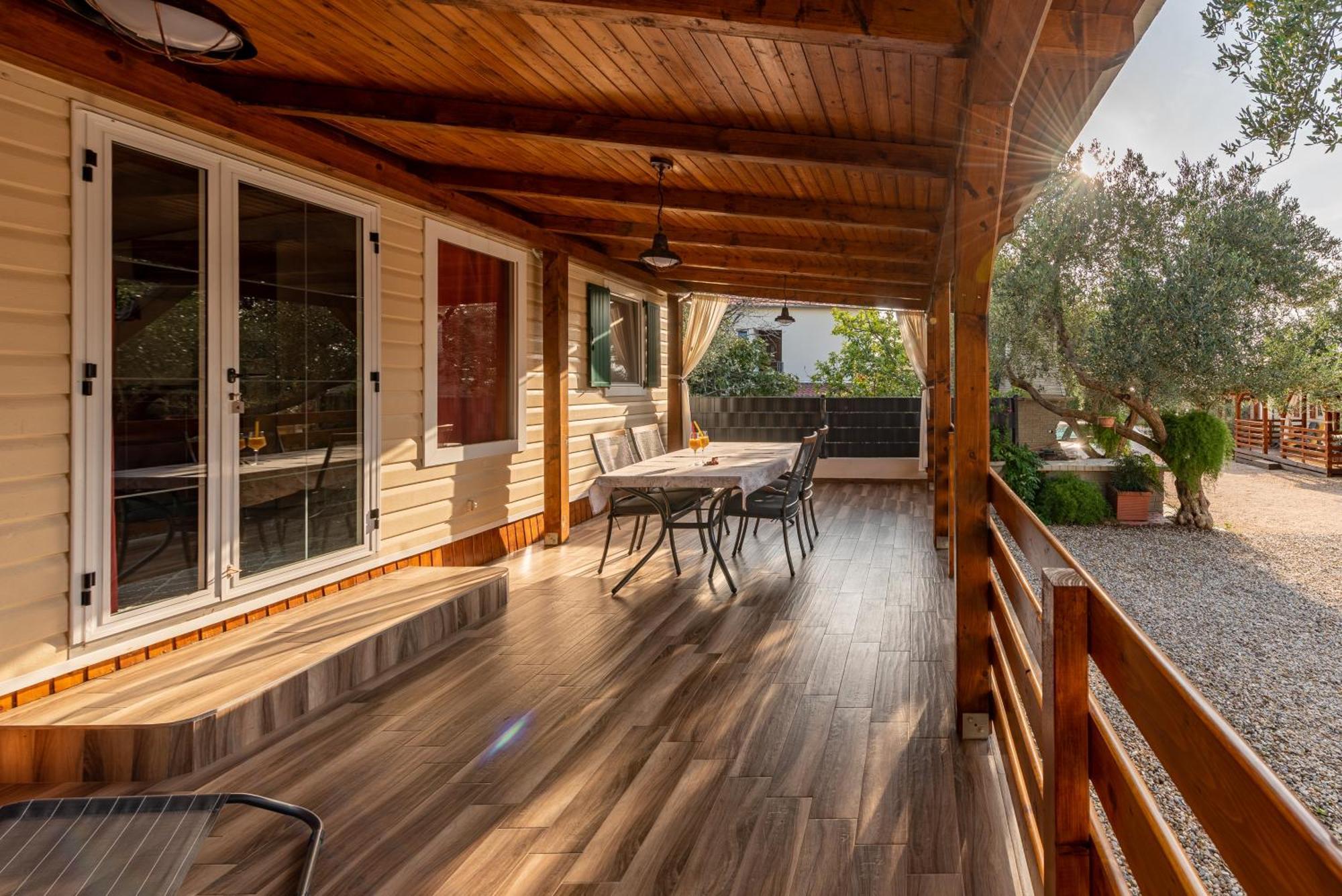 Camp Mrkva Mobile Homes With Pool Sukošan 部屋 写真